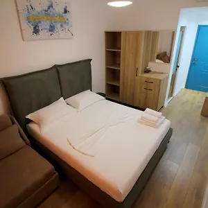 Ortus 2* Sarandë